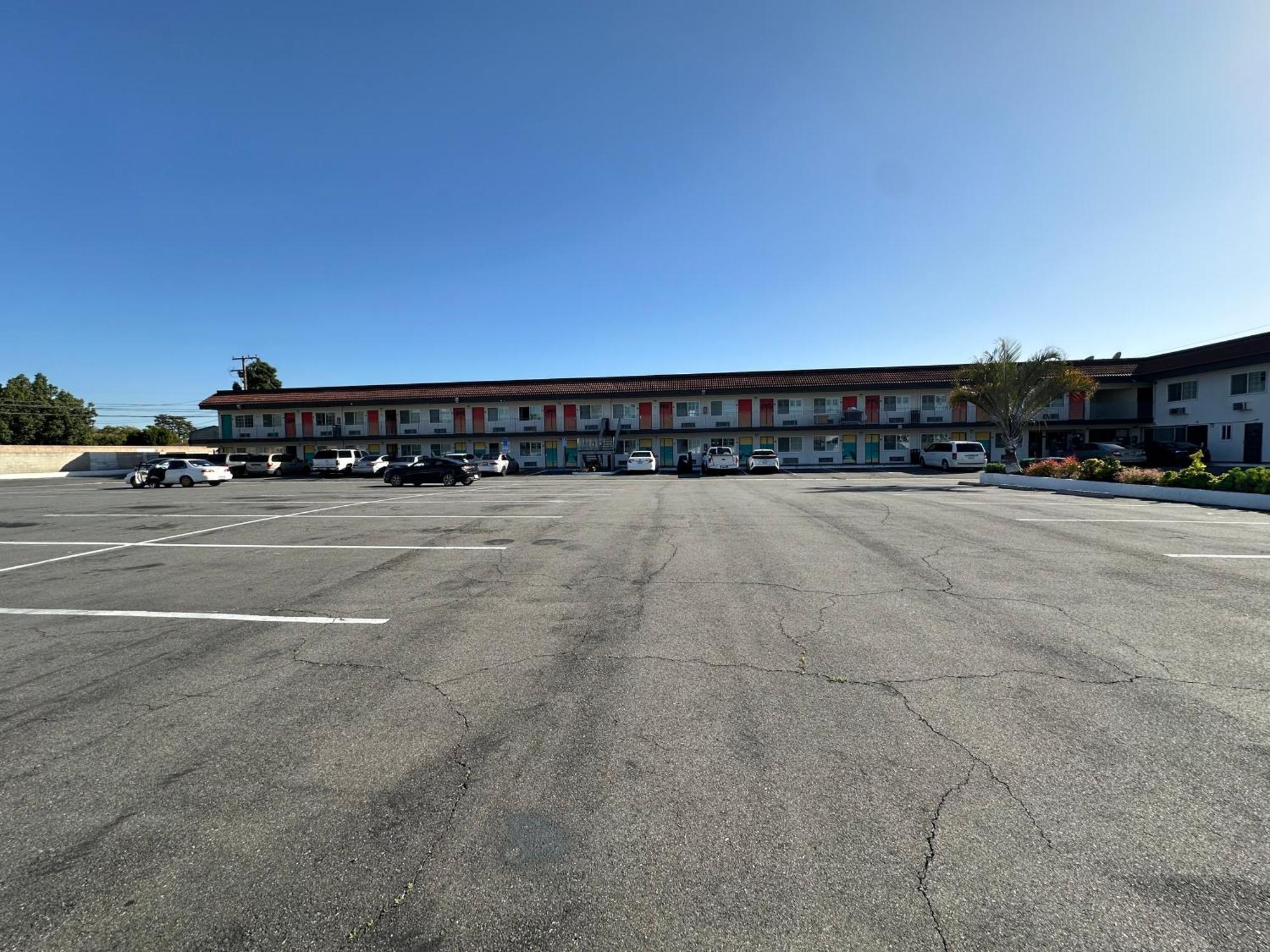 The Dixie Orange County Otel Stanton Dış mekan fotoğraf