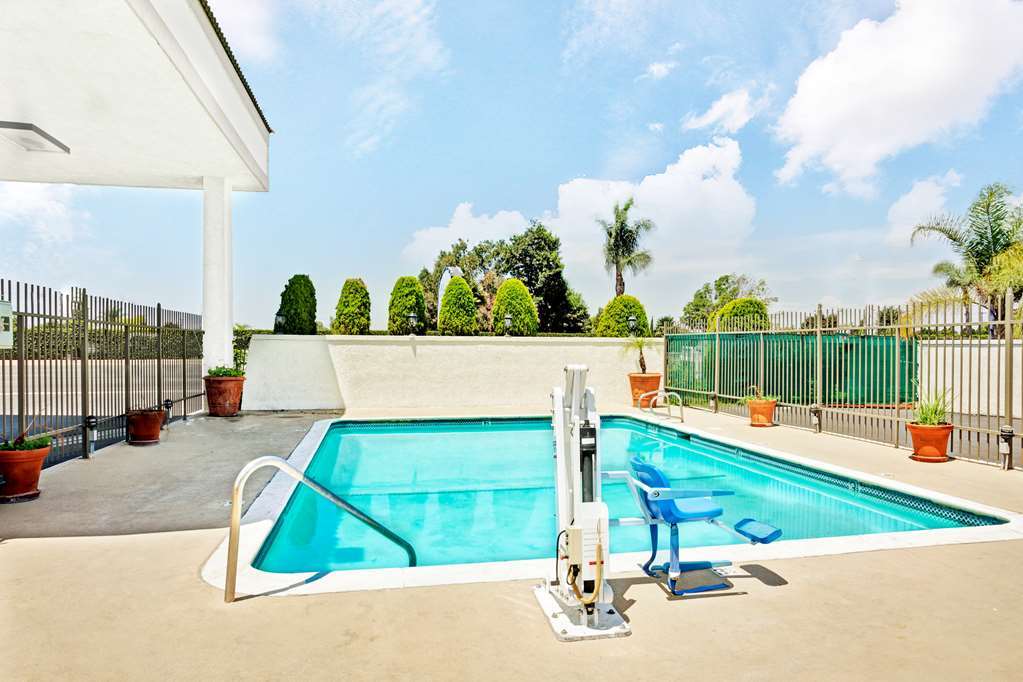 The Dixie Orange County Otel Stanton Konforlar fotoğraf